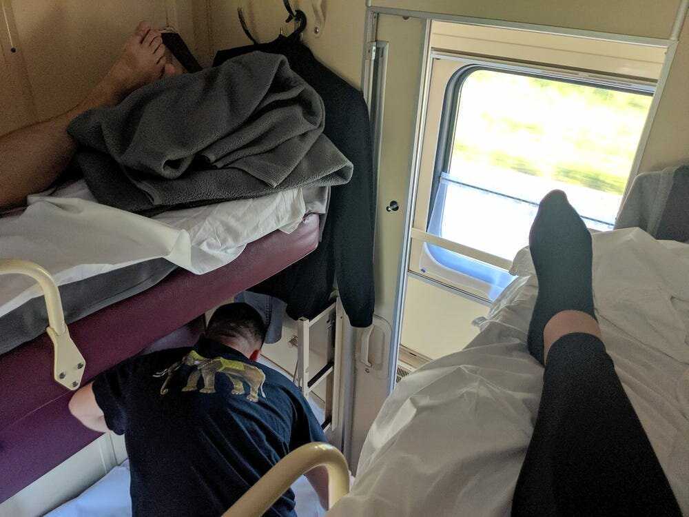 К чему снится автобус по соннику