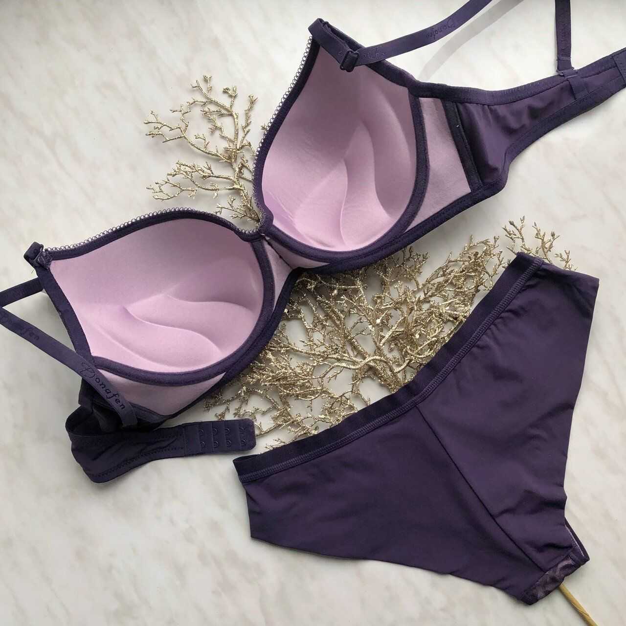 К чему снится нижнее белье 👙 — подробные толкования по 34 популярным сонникам 📚: что означает для мужчины или женщины покупать, выбирать либо продавать во сне трусы