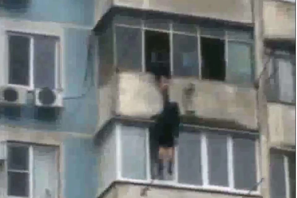 К чему снится балкон - значение сна балкон по соннику